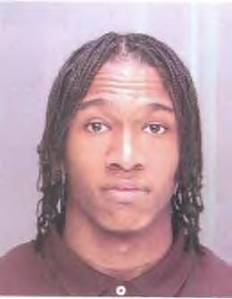 James Davis, de 19 años, en una foto sin fecha suministrada por la policía de Filadelfia, el lunes 28 de septiembre del 2009. (AP foto/Philadelphia Police Dept.)